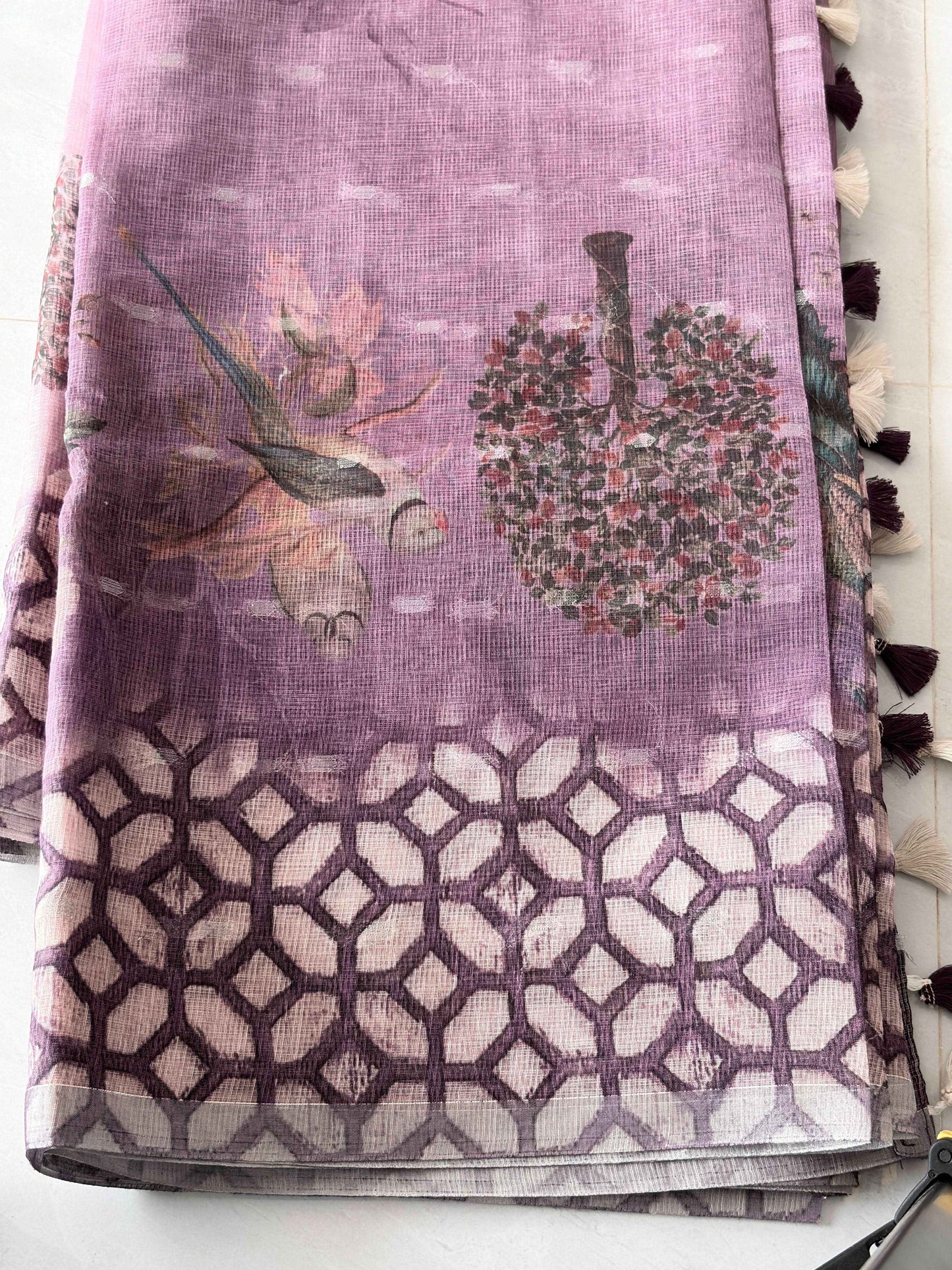 Timeless Elegance: Linen Sarees Online with Zari Butti Design - Saree Fusion