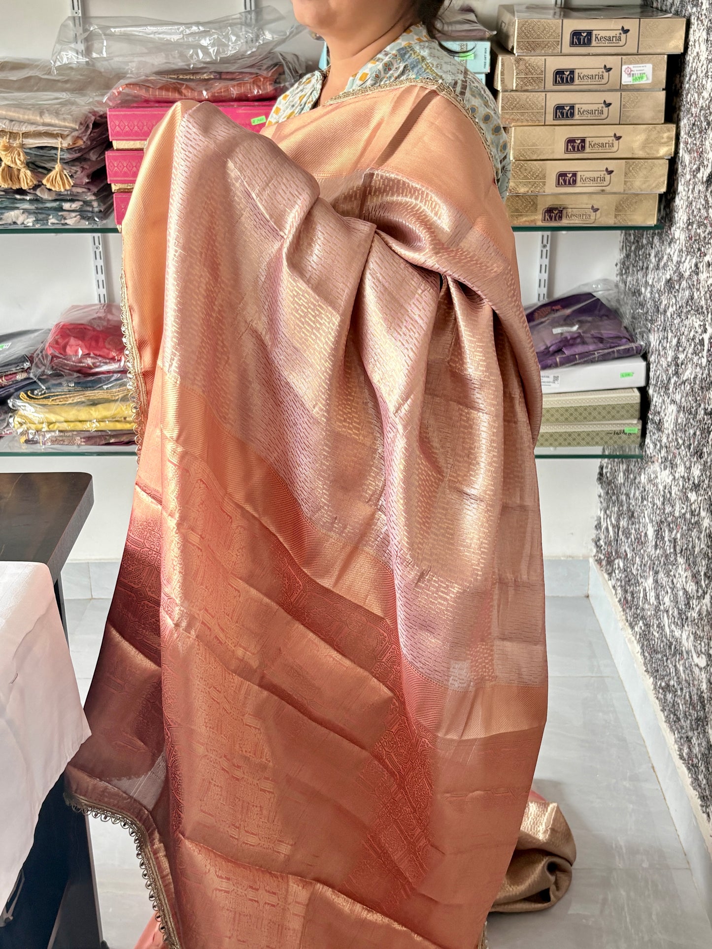 Premium Silk Saree with Elegant Woven Border & Rich Pallu