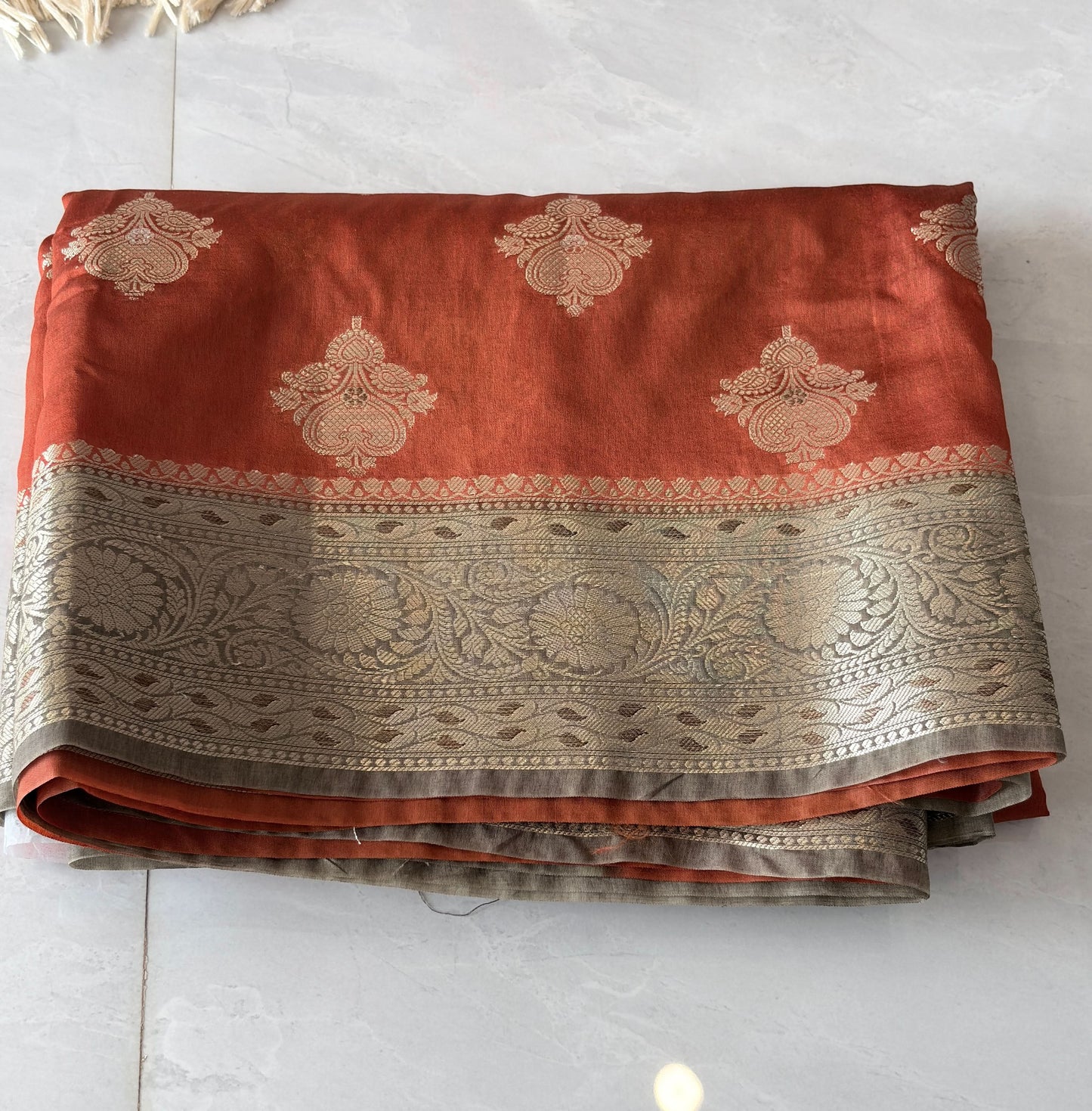 Matka Silk Ethnic Party & Festive Wear Saree