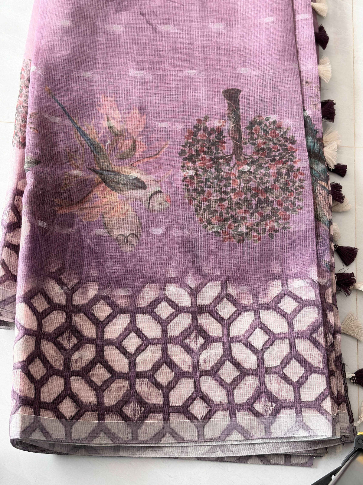 Timeless Elegance: Linen Sarees Online with Zari Butti Design - Saree Fusion