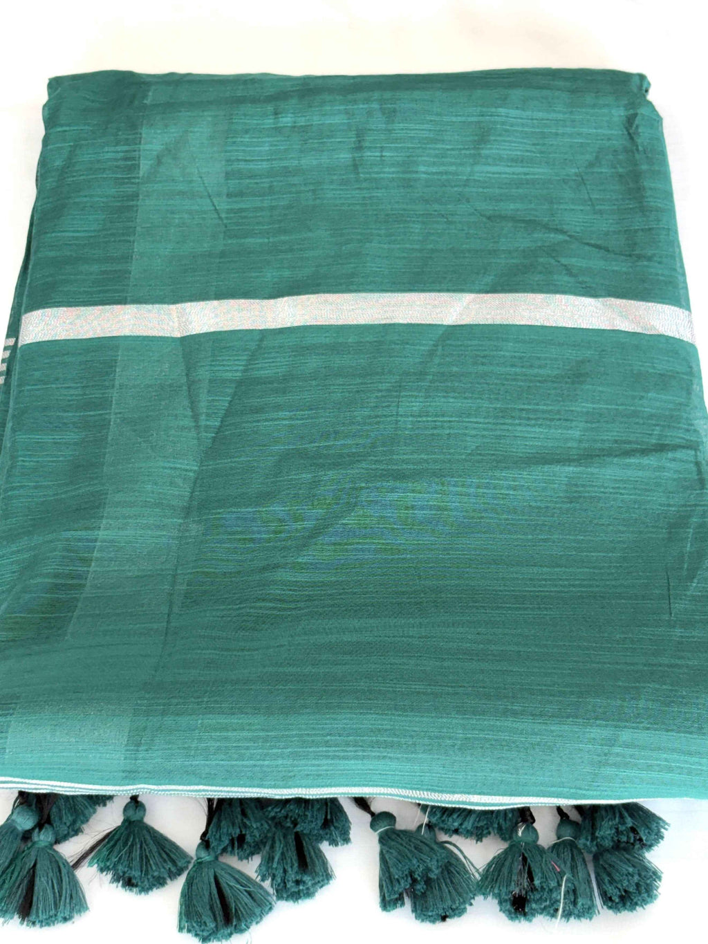 Elevate Your Wardrobe with Our Cotton Silver Jari Saree - Saree Fusion