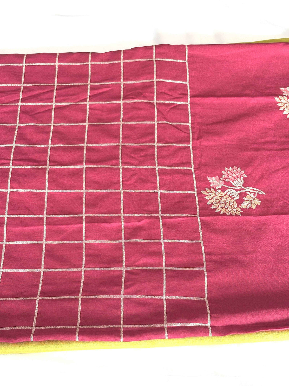 Pink Jamdani Silk Cotton Saree with Golden Zari Checks - Saree Fusion