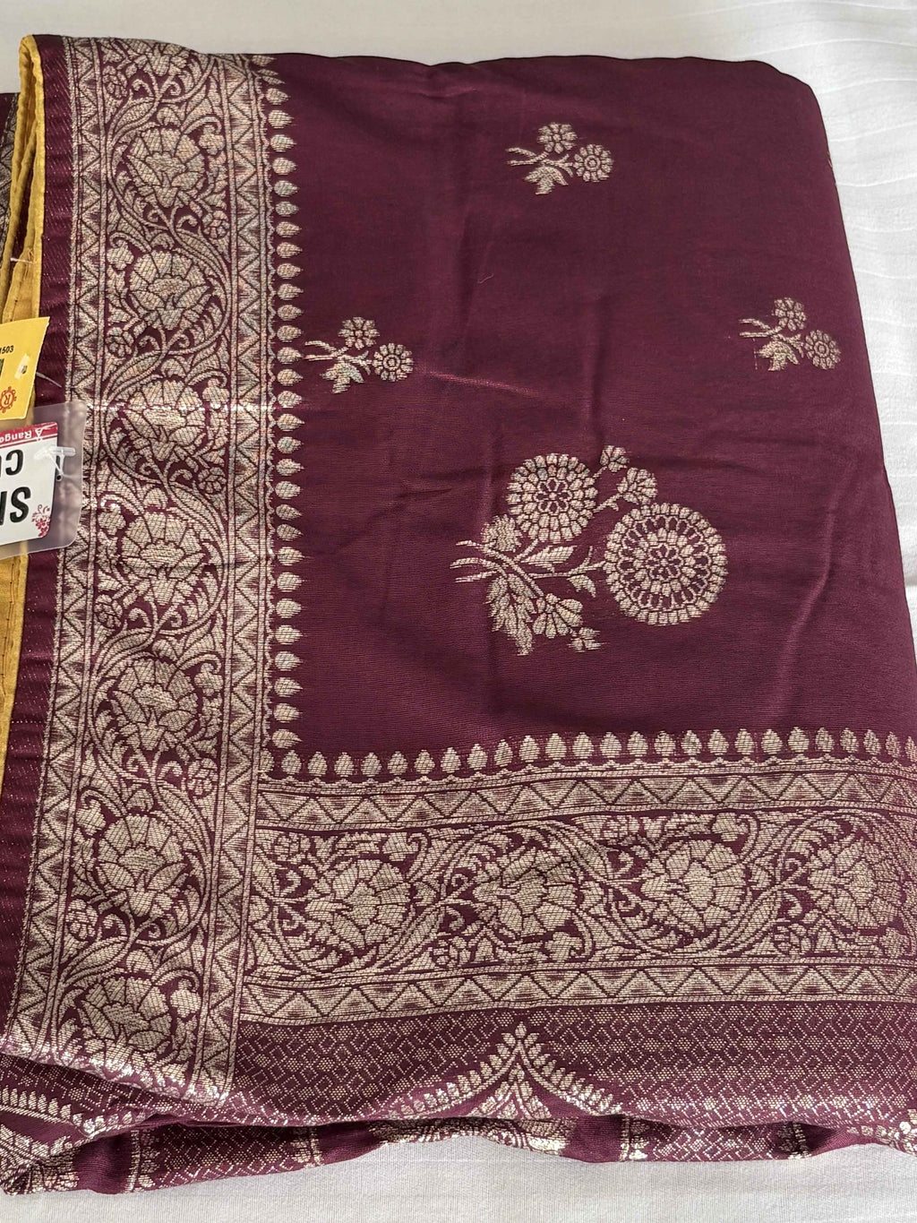 Exquisite Banarasi Silk Saree – Elevate Your Elegance - Saree Fusion