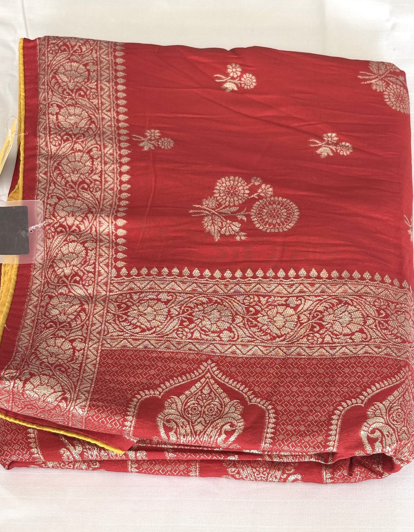 Traditional Banarasi Silk Saree with Zari Butti and Woven Border