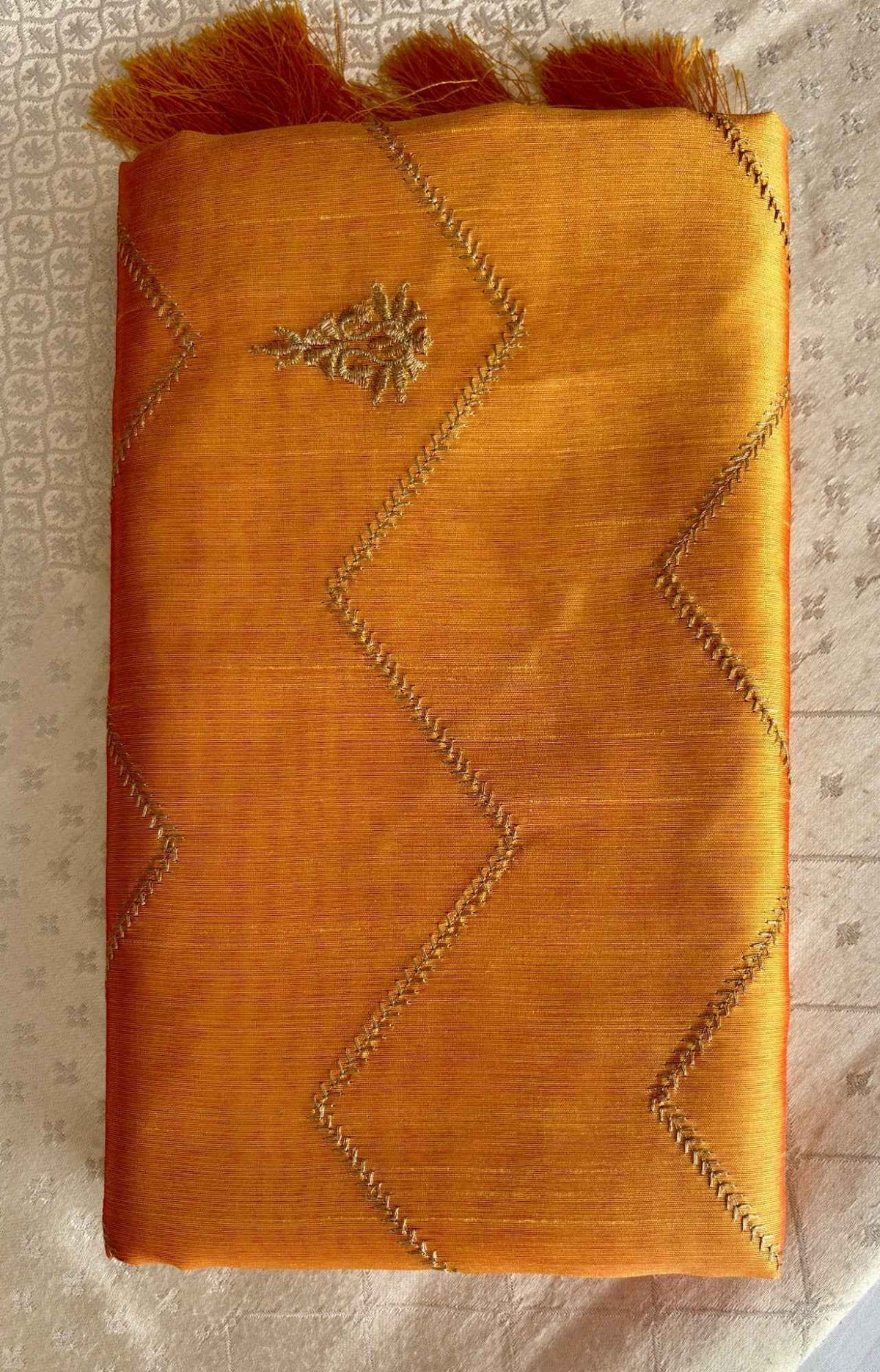 Transform Your Style with Our Elegant Silk Blend Saree - Saree Fusion