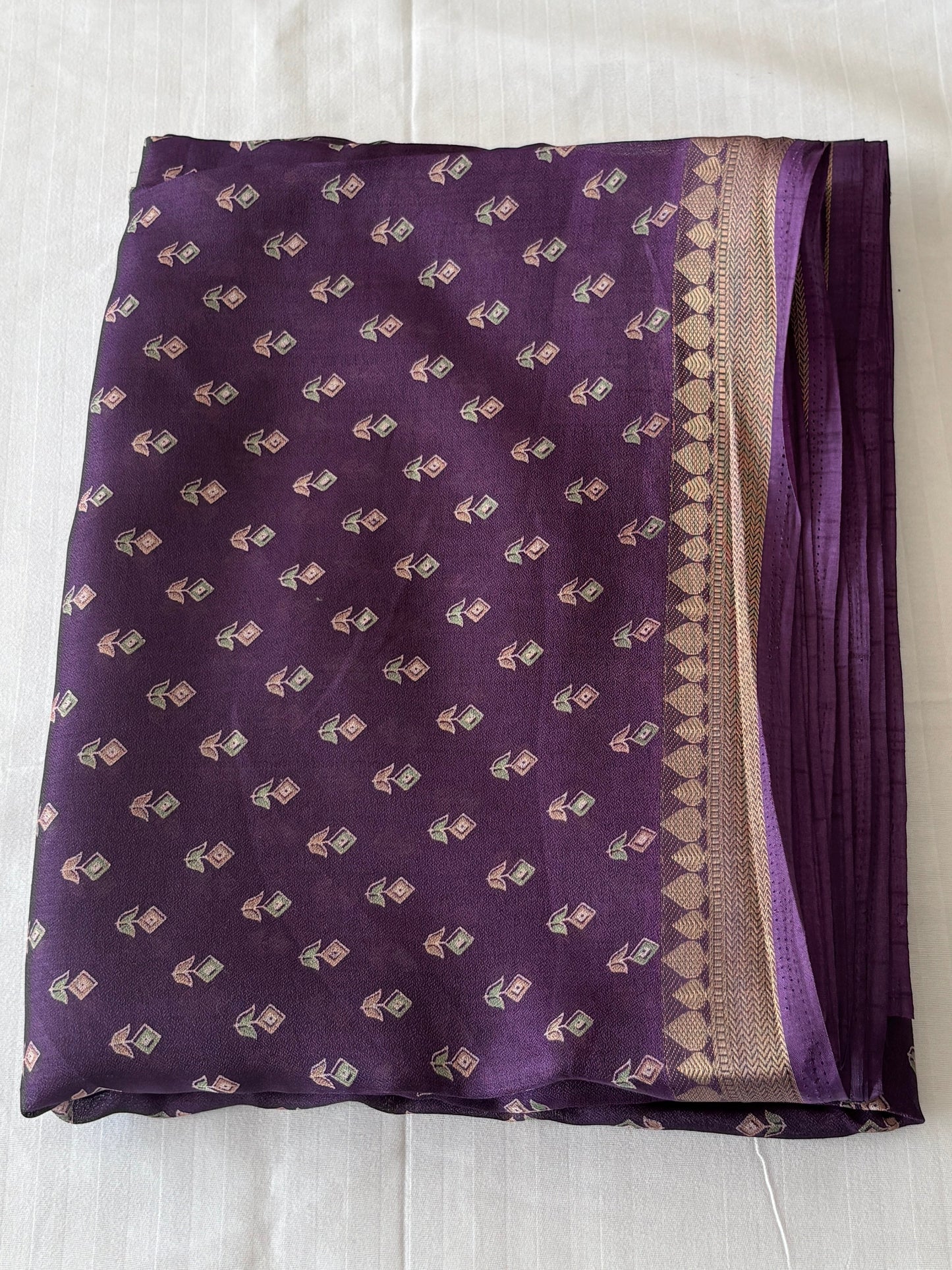 Muskan Silk Woven Butti Saree with Elegant Border & Designer Pallu