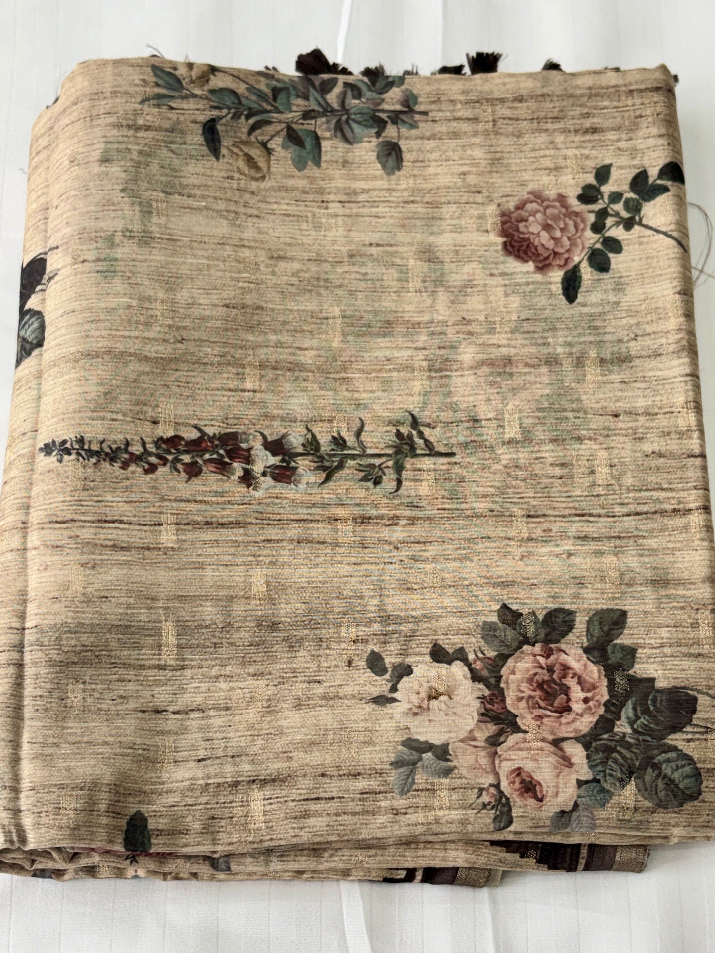 Premium Floral Linen Blend Saree with Designer Border & Tassels