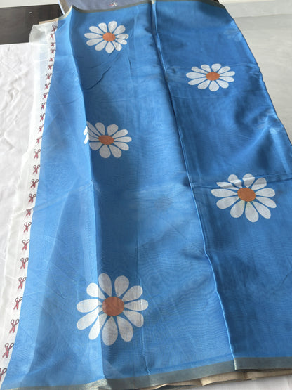 Linen Butti Saree with Contrast Border