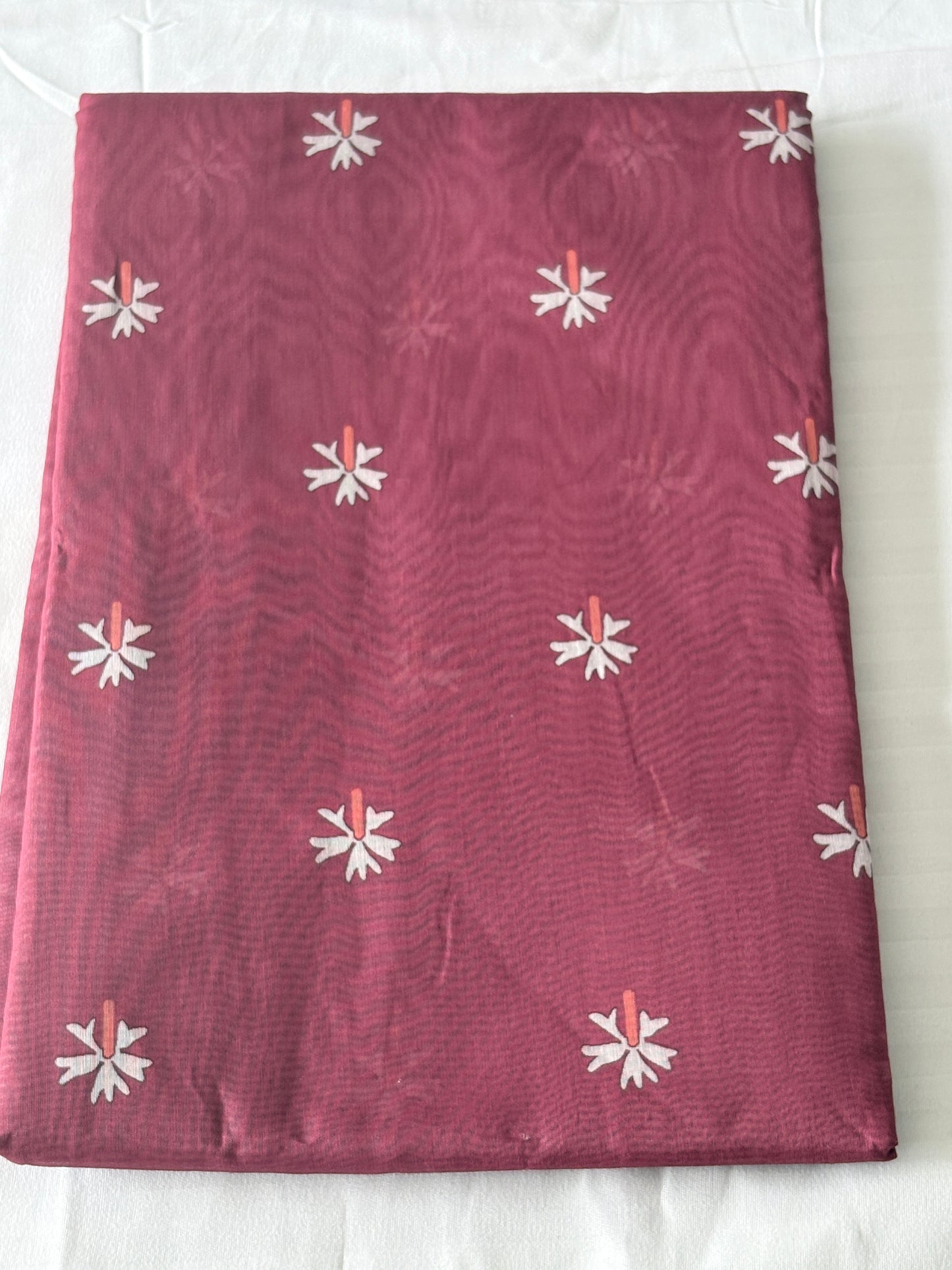 Linen Butti Saree with Contrast Border