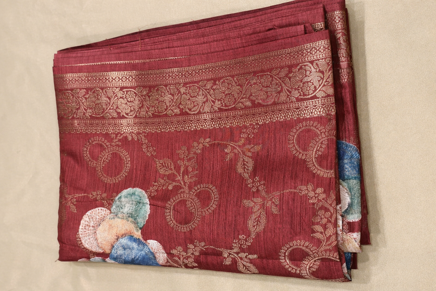 Banarasi Silk Blend Saree with Woven Zari Border & Floral Pallu