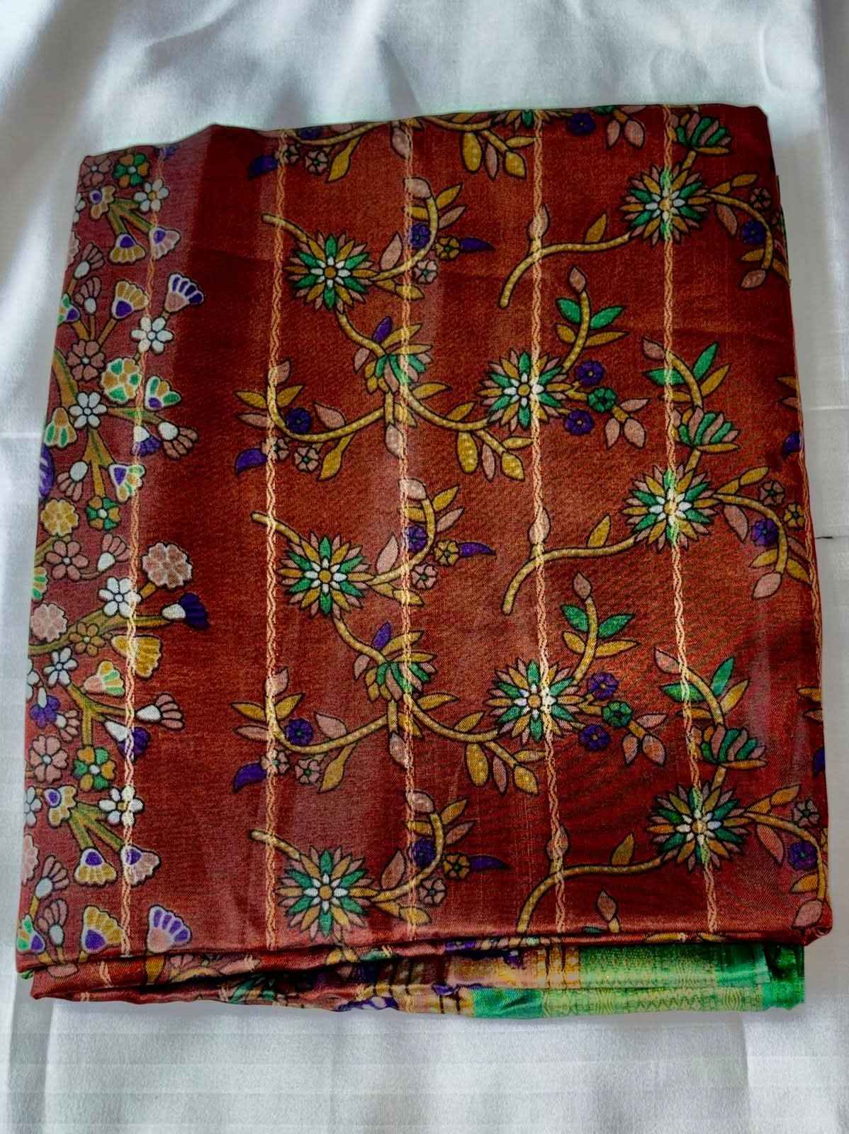Exquisite Floral Georgette Silk Saree for Effortless Elegance - Saree Fusion
