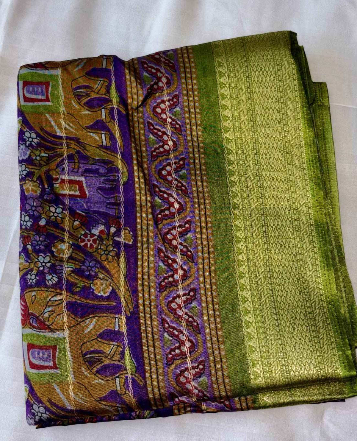 Exquisite Floral Georgette Silk Saree for Effortless Elegance - Saree Fusion