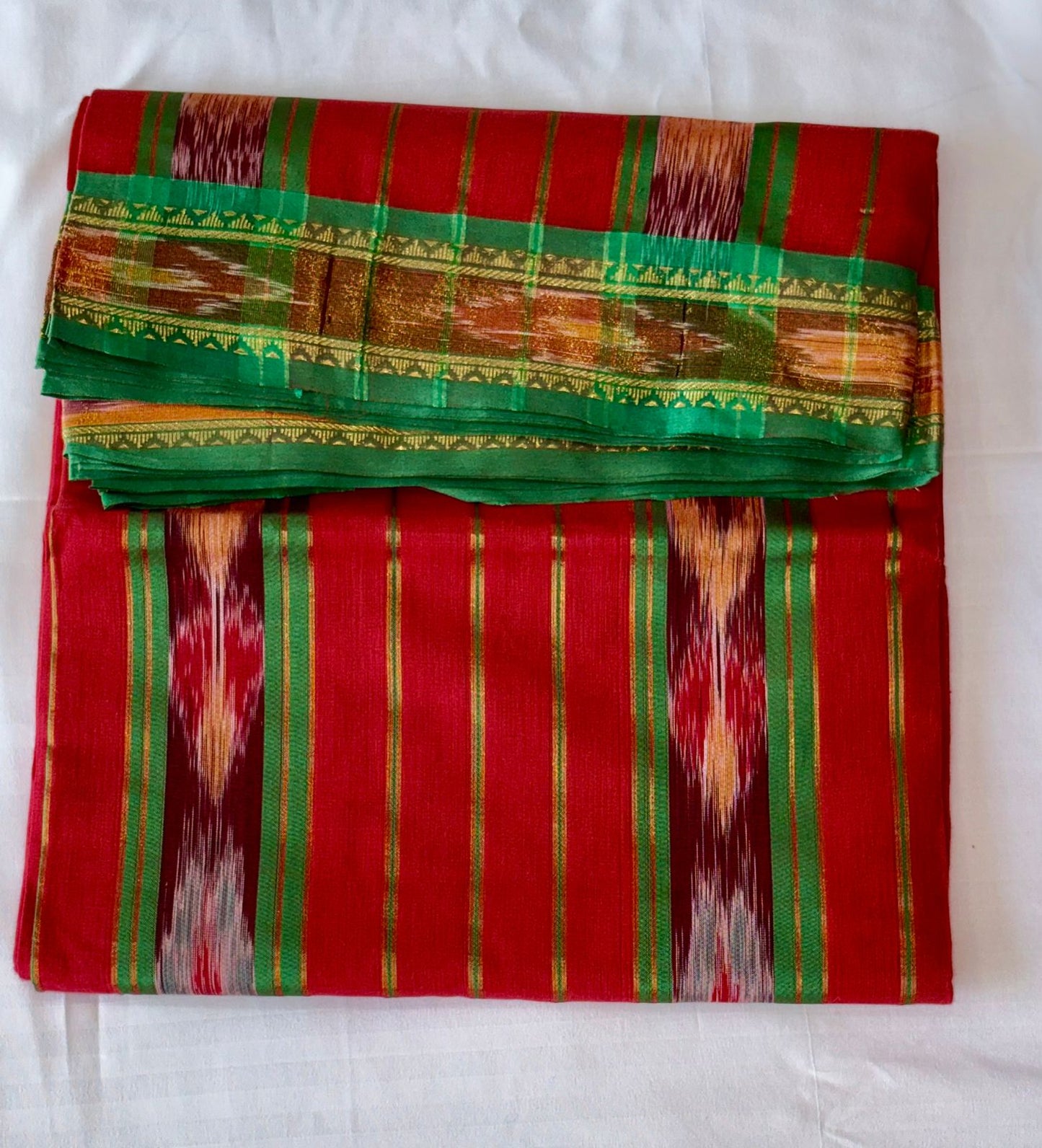 Pochampally Cotton Silk Saree | Elegant Ikat Style Saree with Traditional Weave