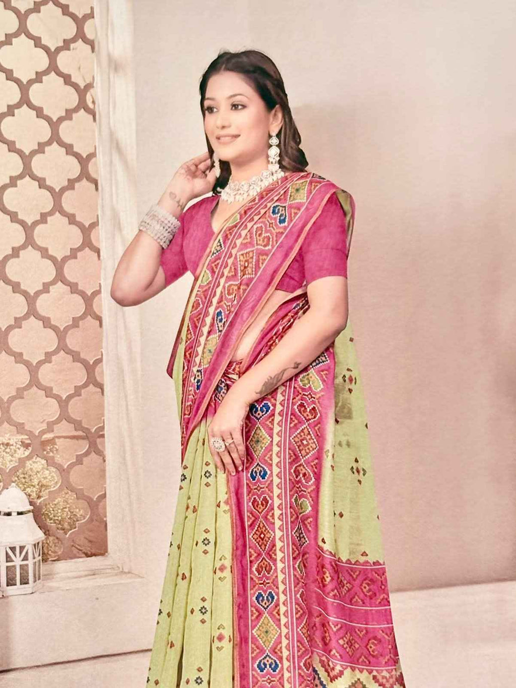 Buy Beach Patola Saree Online - A Timeless Addition to Your Ethnic Wardrobe - Saree Fusion