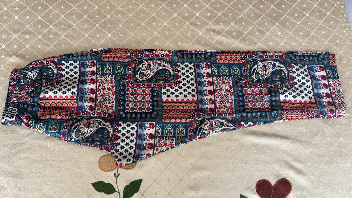 Kalamkari Print Cotton Co-Ord Set | V-Neck Kurta & Pants